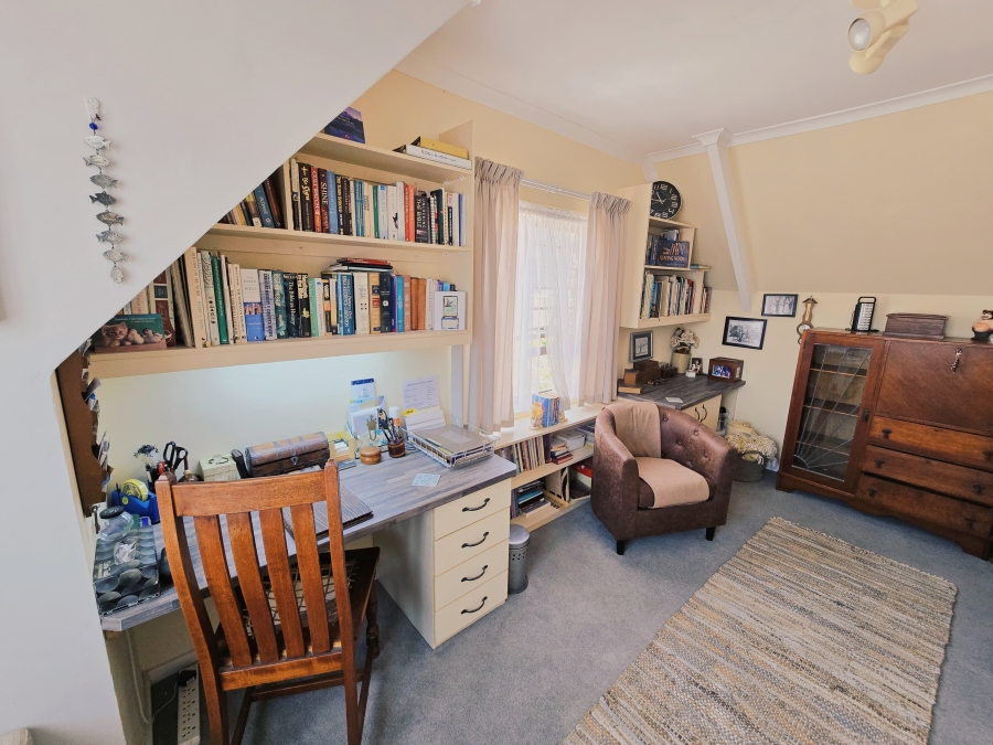 3 Bedroom Property for Sale in Dormehls Drift Western Cape